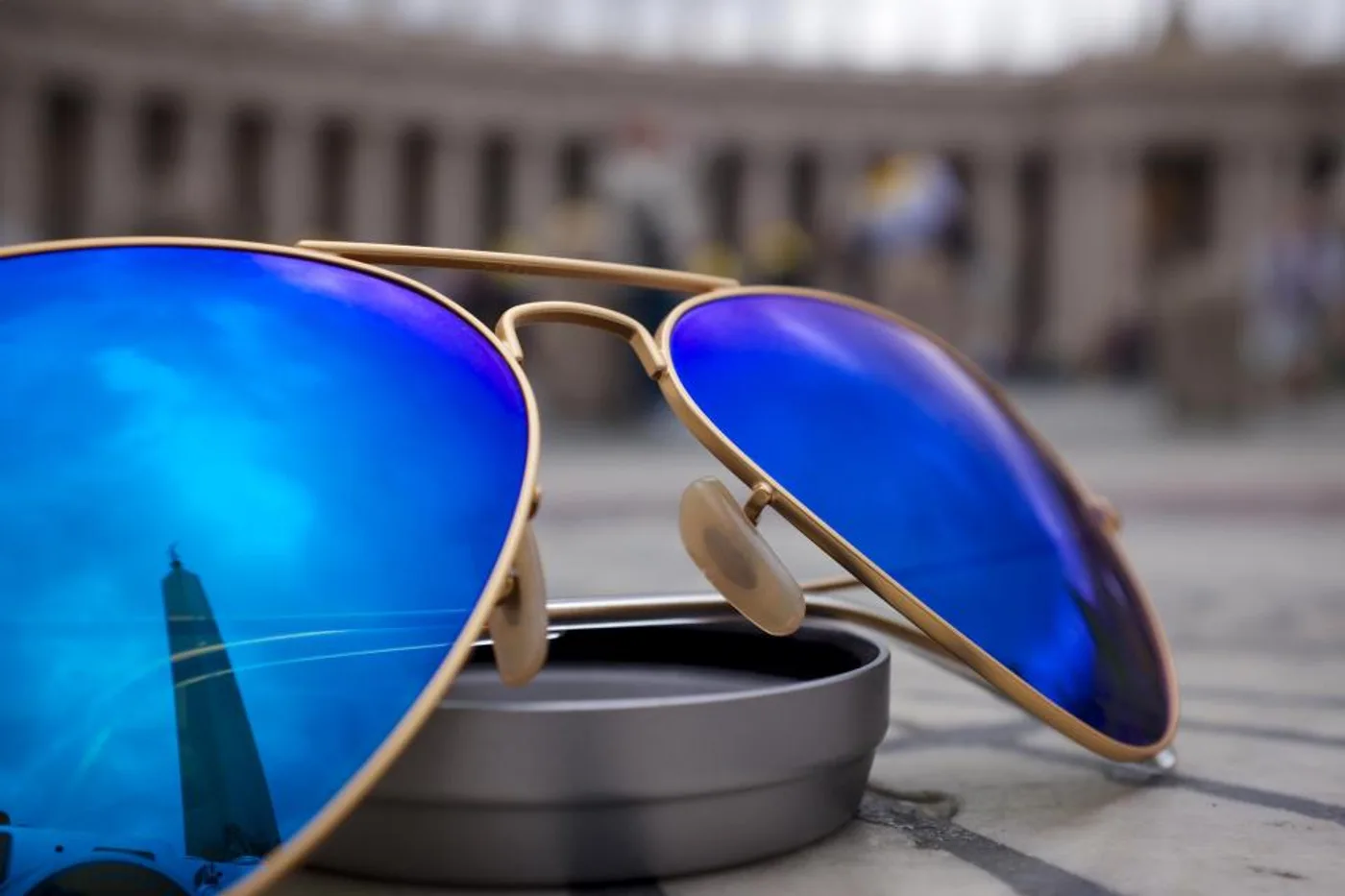 Blue Mirror Aviator Sunglasses